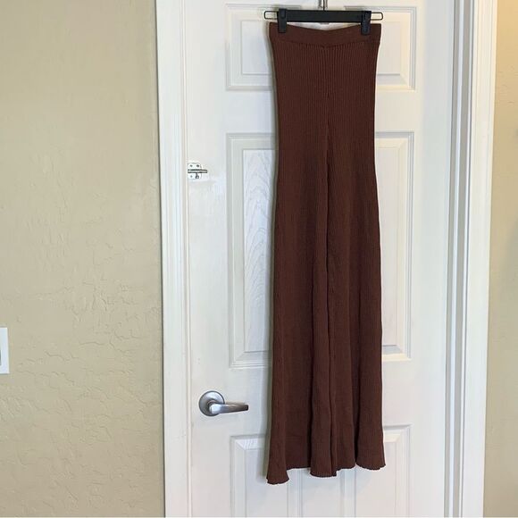 Showpo Zyanya Ribbed High Waisted Wide Leg Pants Size 2 Color Chocolate - Picture 3 of 9